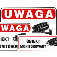 Naklejki i tablice informacyjne