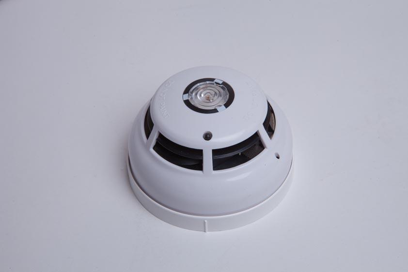 6000PLUS/OPHTCO/SL - Interaktywna czujka optyczno-termiczna CO + zintegrowany sygnalizator akustyczny, czerwony wskaźnik LED - D+H | 6000PLUS/OPHTCO/SL