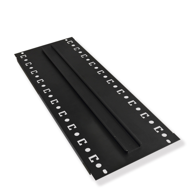 RADIN - DIN-TH35-24xS - Blacha montazowa 4U z szyną do szaf RACK19 - PULSAR | 5901643199005