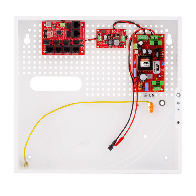 IPUPS‑5‑11‑F - Zestaw buforowy do 5 kamer IP, switch PoE z zasilaczem w obudowie, Long Range - ATTE | 5902143690412